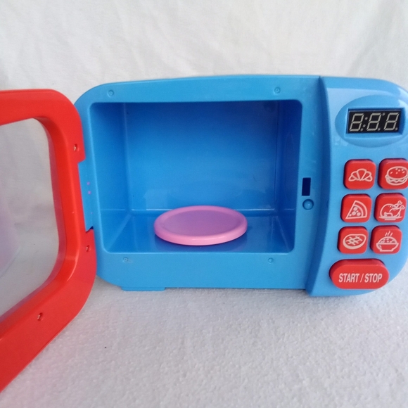 Playgo Toy Kitchen set Coffee maker, microwave and mixer - Picture 3 of 11